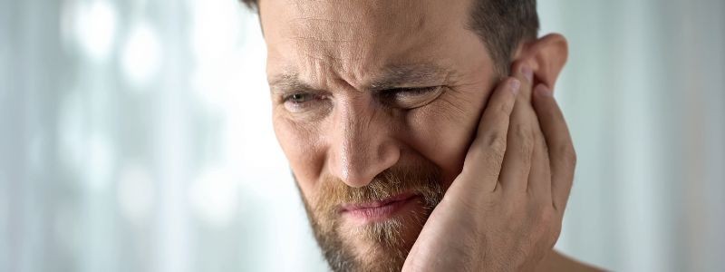 Itchy Ears - Why do my ears itch?