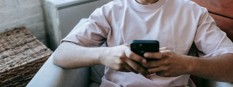 What is Auracast? Is it better than Classic Bluetooth?