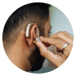 Free hearing aid fitting appointments in the UK
